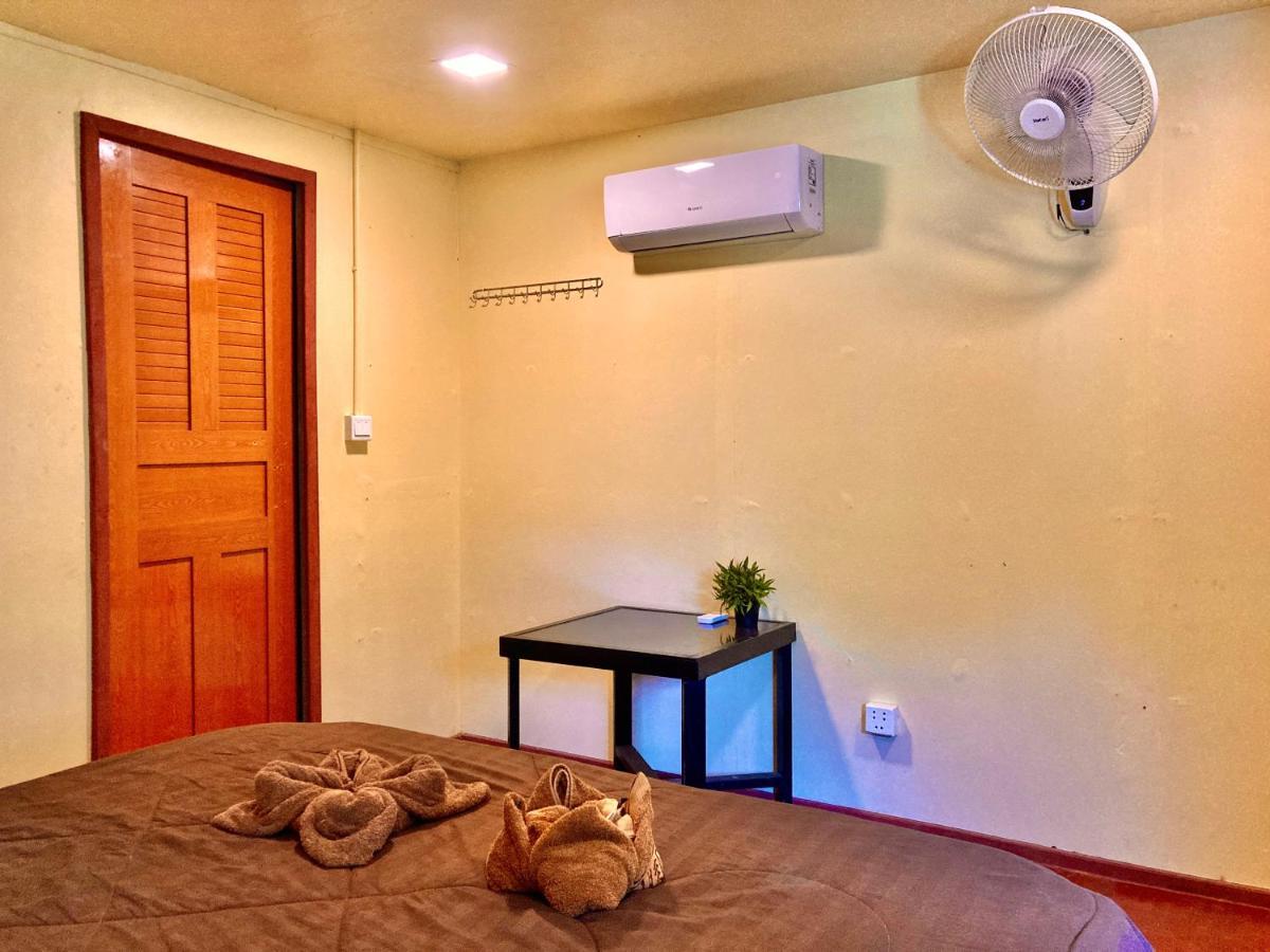 Lucky Sun Saracen Bay Hostel Koh Rong Sanloem Εξωτερικό φωτογραφία
