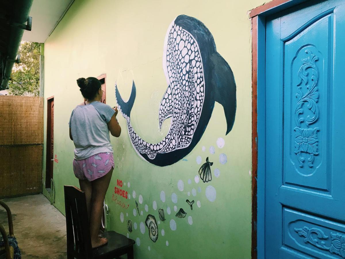 Lucky Sun Saracen Bay Hostel Koh Rong Sanloem Εξωτερικό φωτογραφία